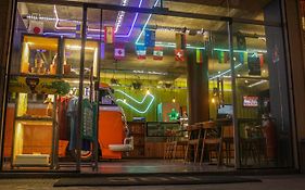 Joy Hostel & Suites